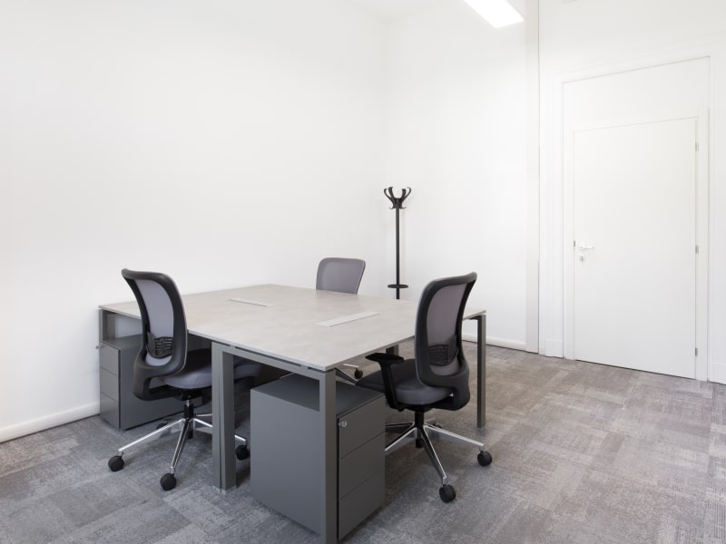 1 Person Virtual Office