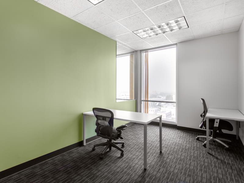 1 Person Coworking Desk