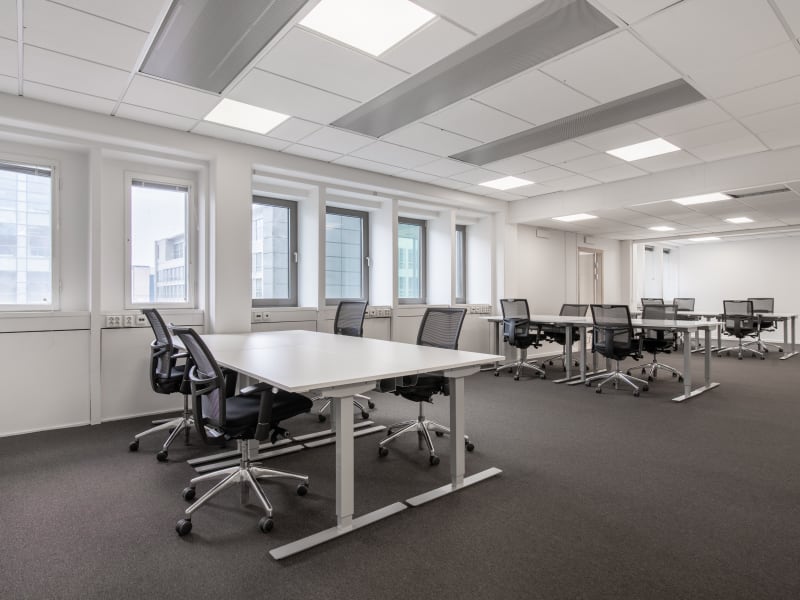 4 Person Private Office