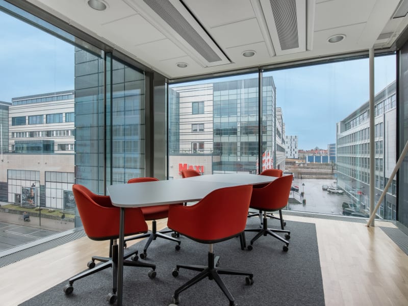 1 Person Private Office