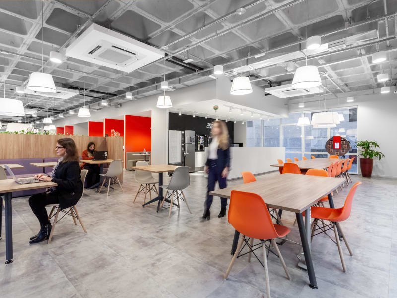 1 Person Coworking Desk