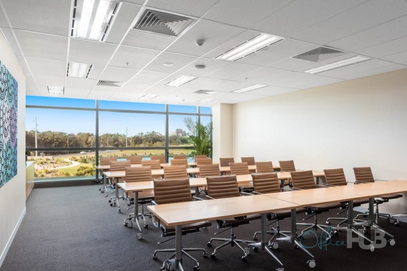 5 Person Coworking Desk