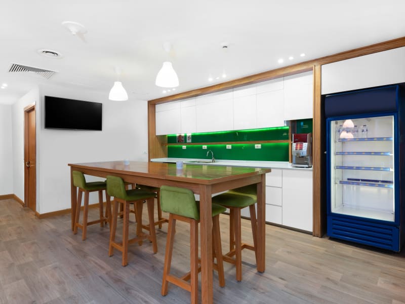 1 Person Virtual Office