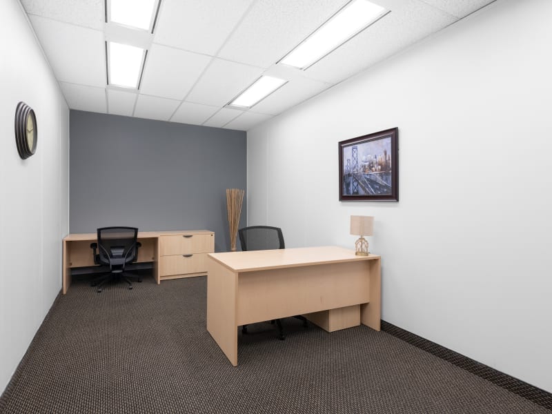 1 Person Coworking Desk