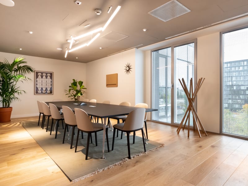 5 Person Private Office