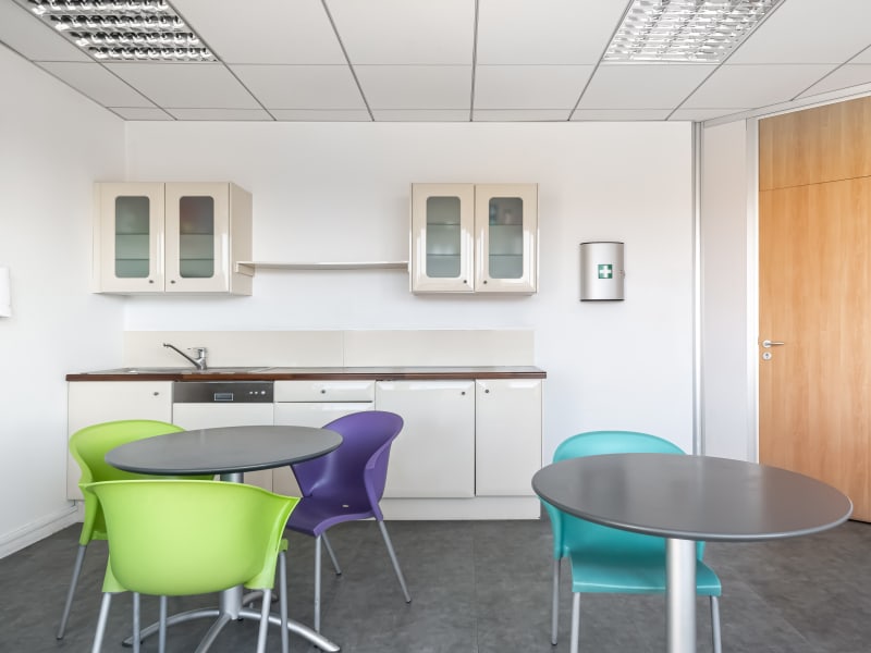 1 Person Private Office