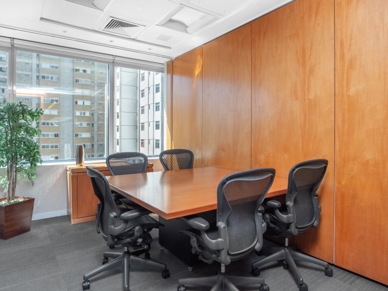 1 Person Virtual Office