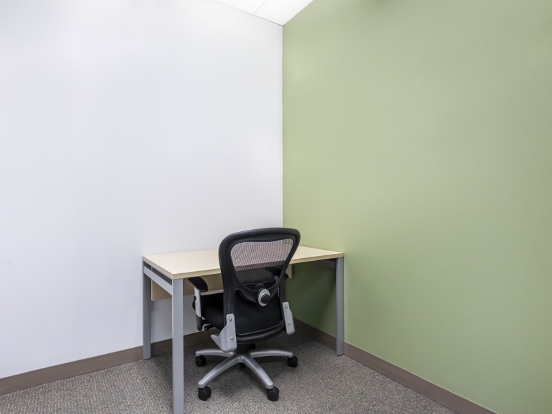 1 Person Private Office