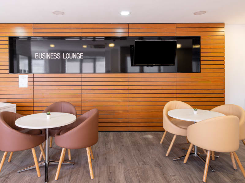 1 Person Private Office