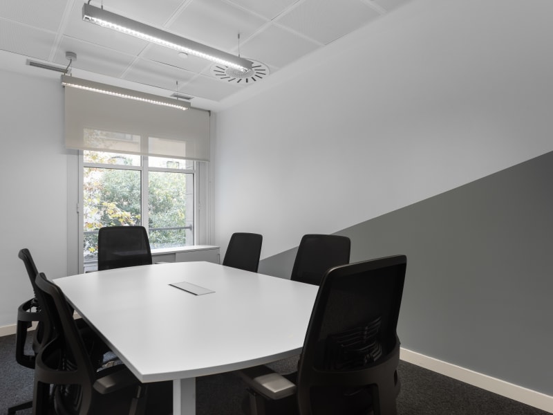 1 Person Virtual Office