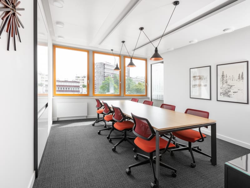 30 Person Private Office