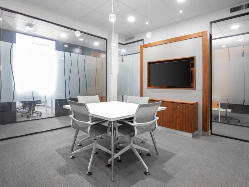 1 Person Virtual Office