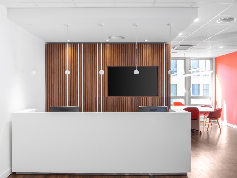 15 Person Private Office