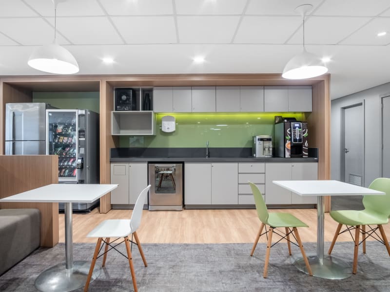 1 Person Virtual Office