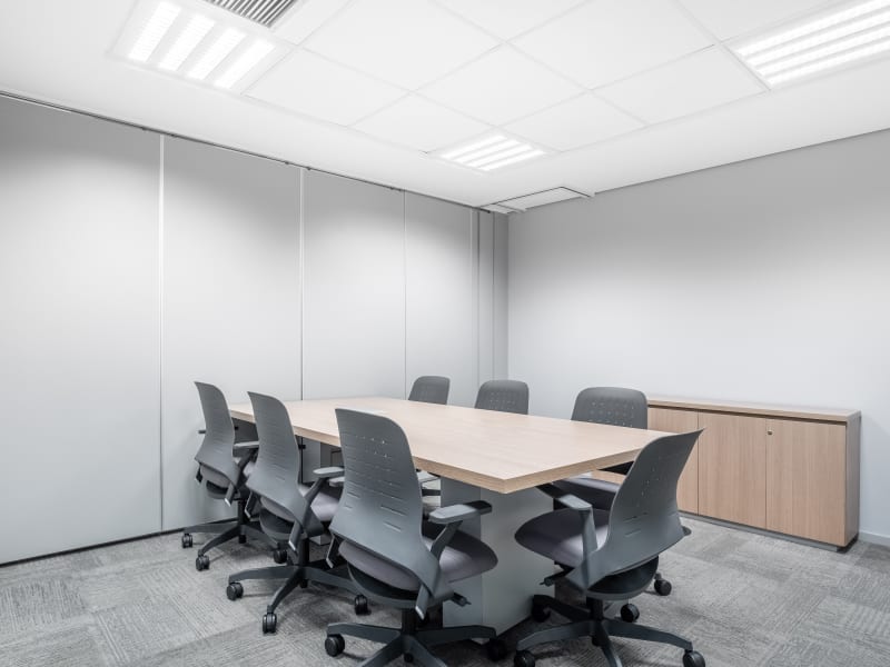 7 Person Private Office