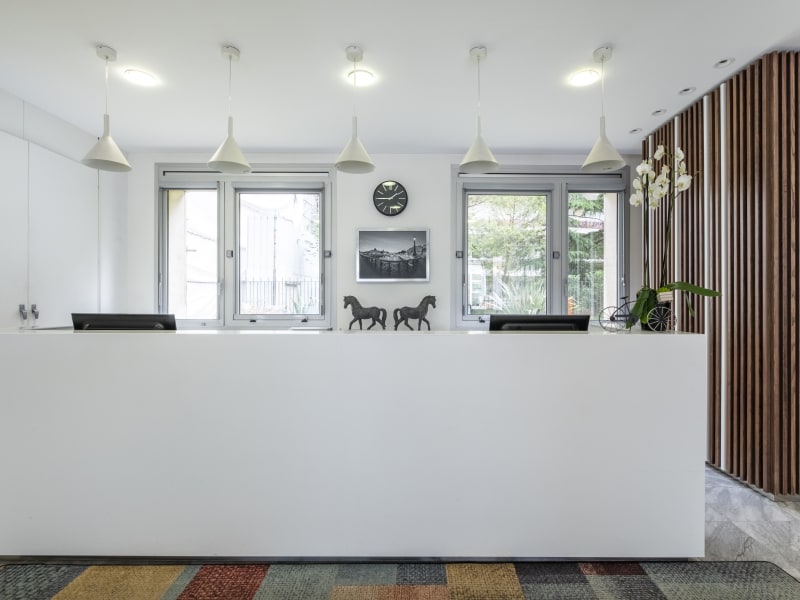 7 Person Private Office