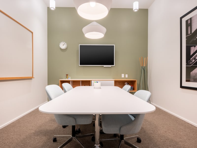 1 Person Virtual Office