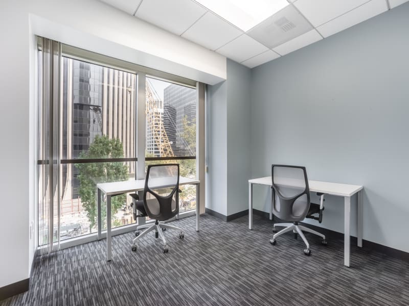 4 Person Private Office