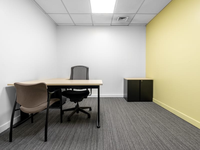 30 Person Private Office