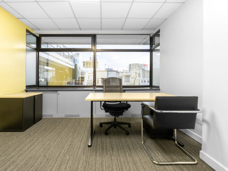 7 Person Private Office