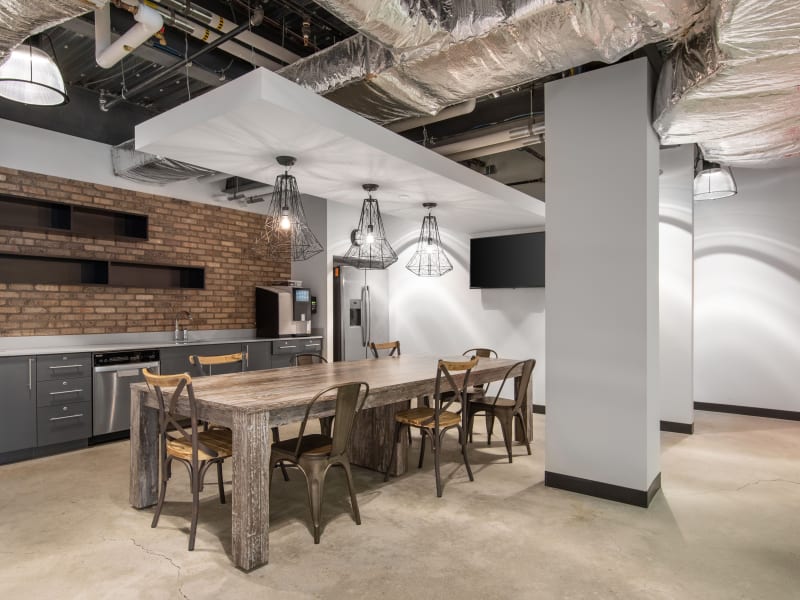 1 Person Virtual Office