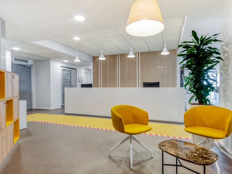 1 Person Private Office