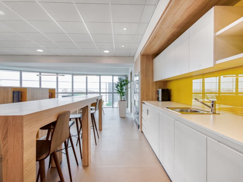 4 Person Private Office