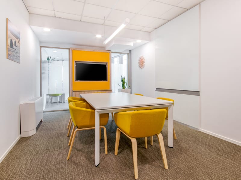 15 Person Private Office