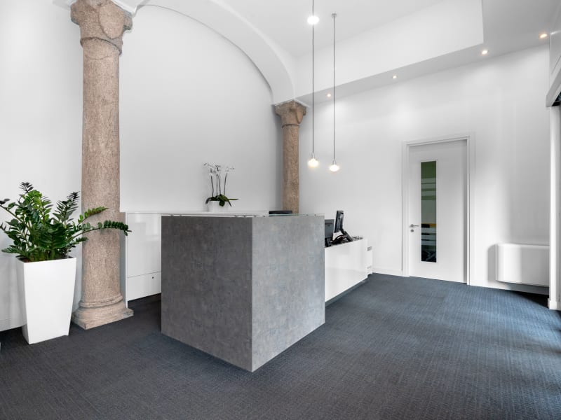 5 Person Private Office