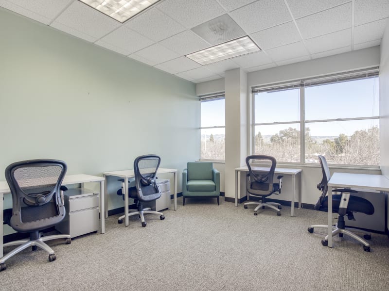 1 Person Coworking Desk