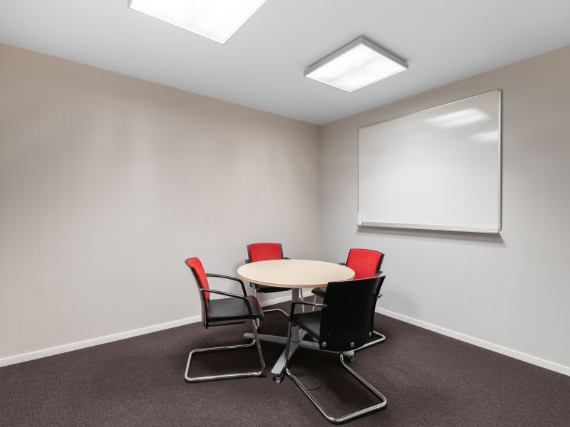 1 Person Private Office