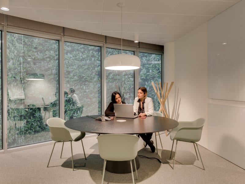 5 Person Private Office