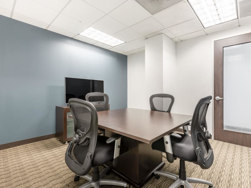 1 Person Private Office