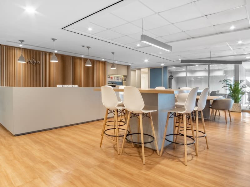 4 Person Private Office