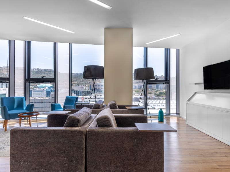 1 Person Private Office