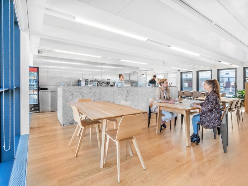 5 Person Private Office