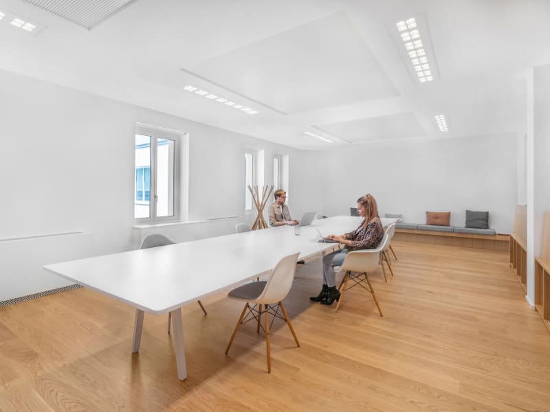 1 Person Coworking Desk