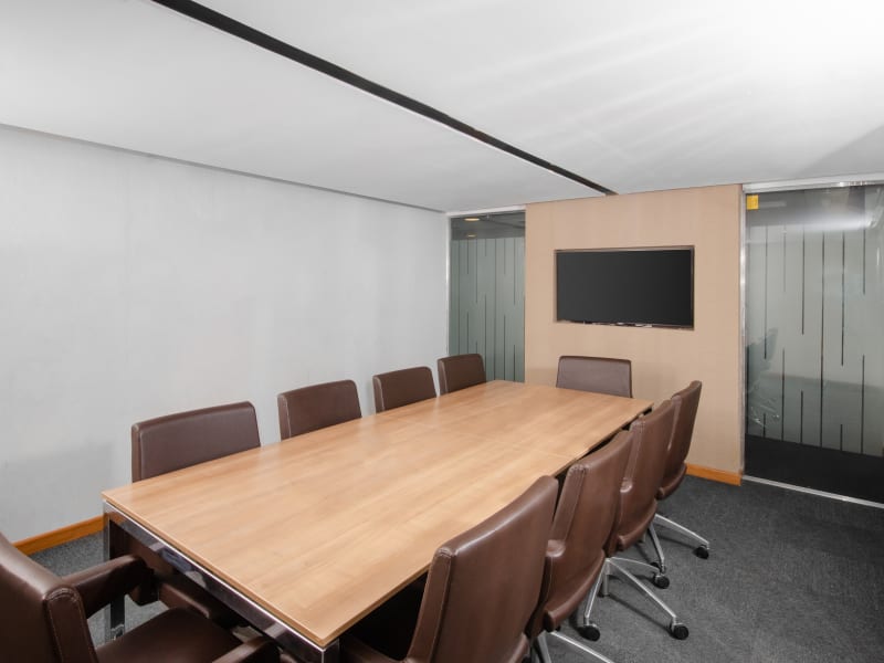 4 Person Private Office