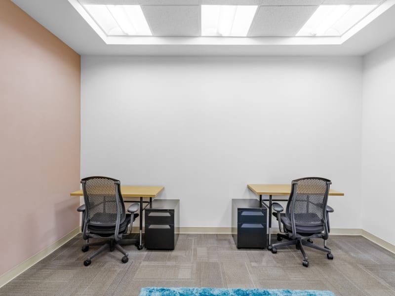 30 Person Private Office