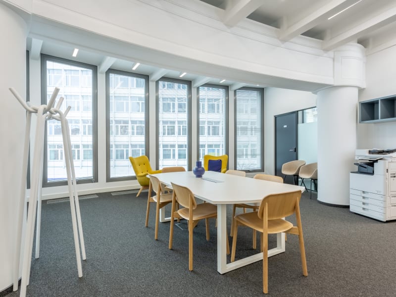 7 Person Private Office