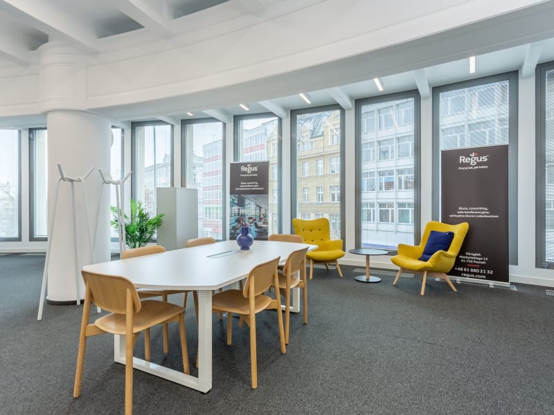 1 Person Virtual Office