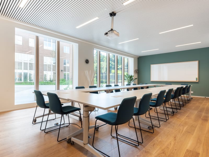 3 Person Private Office