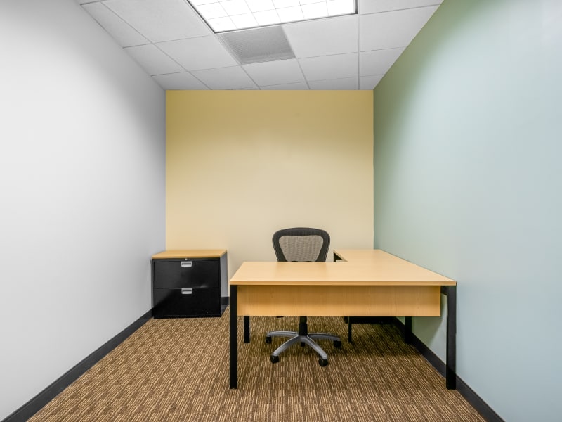 5 Person Private Office
