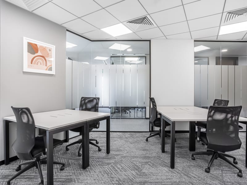 4 Person Private Office