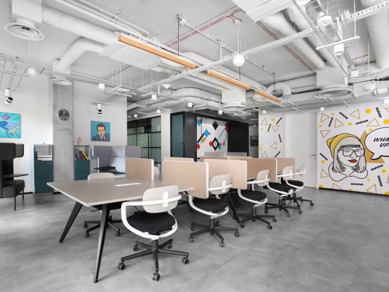 10 Person Private Office