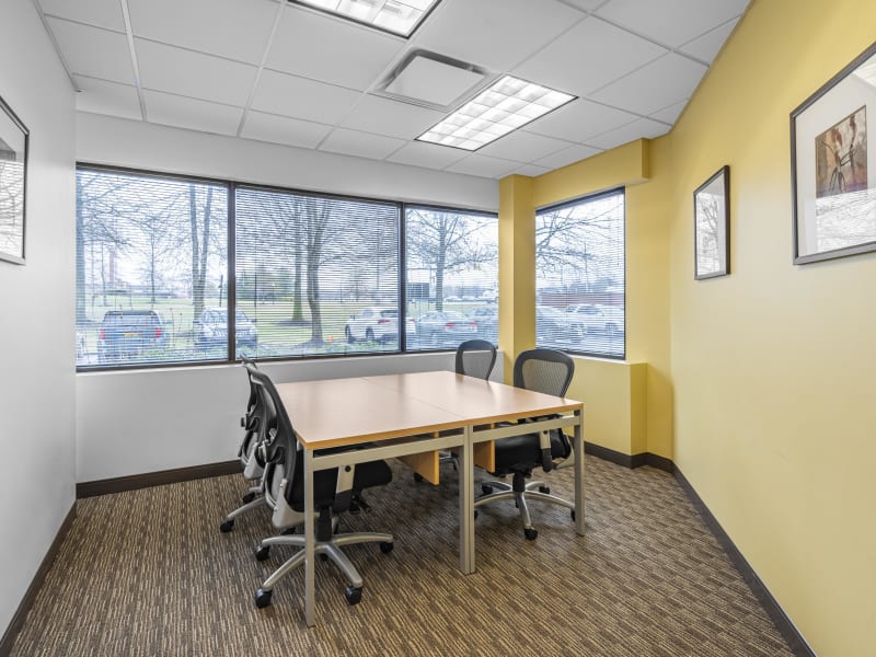 4 Person Private Office