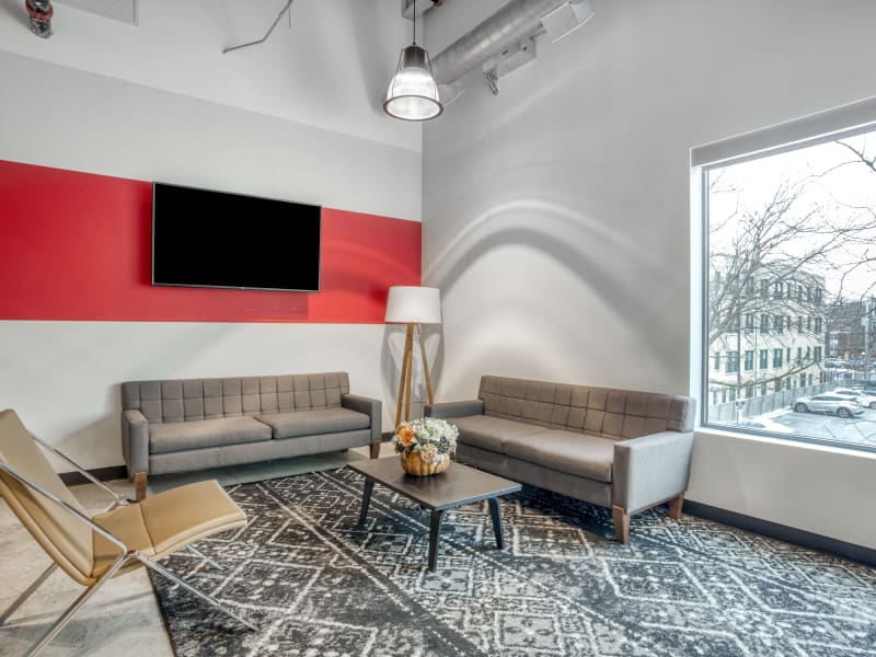 15 Person Private Office