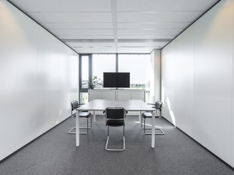 3 Person Private Office