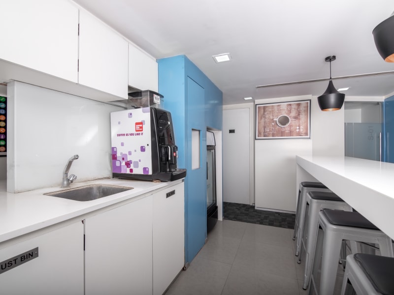 1 Person Coworking Desk