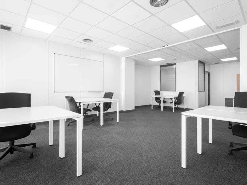 1 Person Coworking Desk